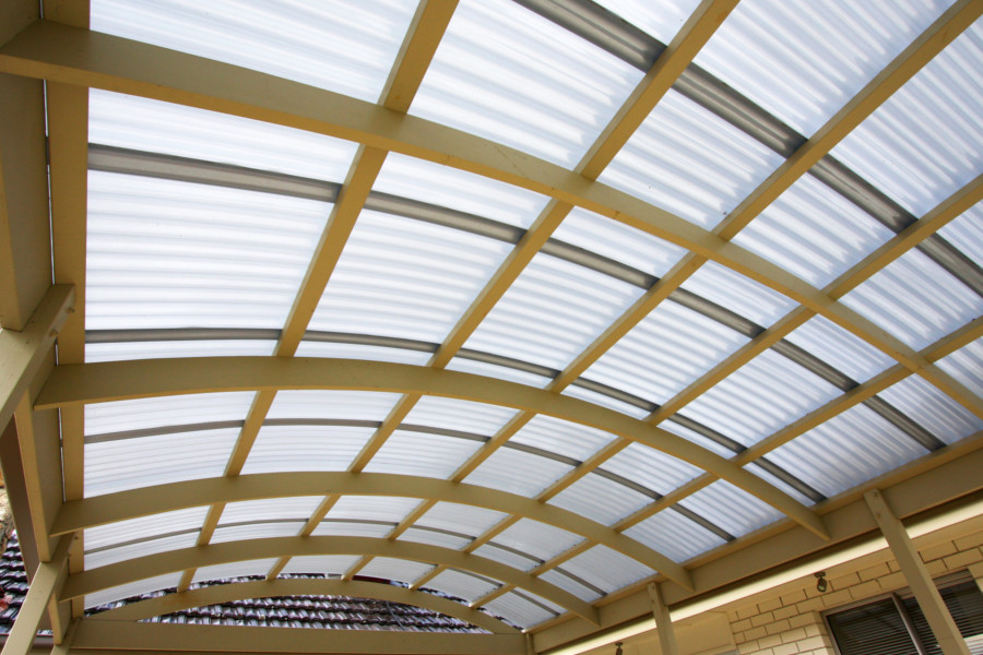 polycarbonate-sheeting-roofed-pergola-care-maintenance