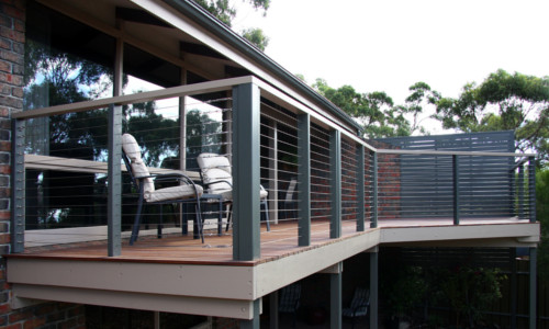 Timber deck with wire balustrade - Contemporary - Balcony - Brisbane - by  Miami Stainless