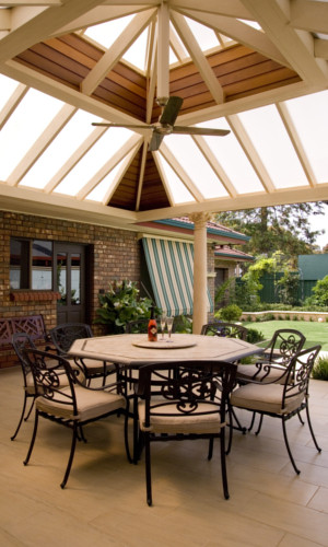 softwoods-067-timber-pergola-skylight-polycarbonate-roofing-01
