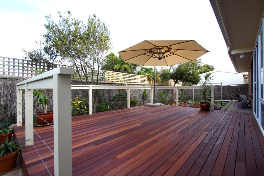 softwoods-068-timber-decking