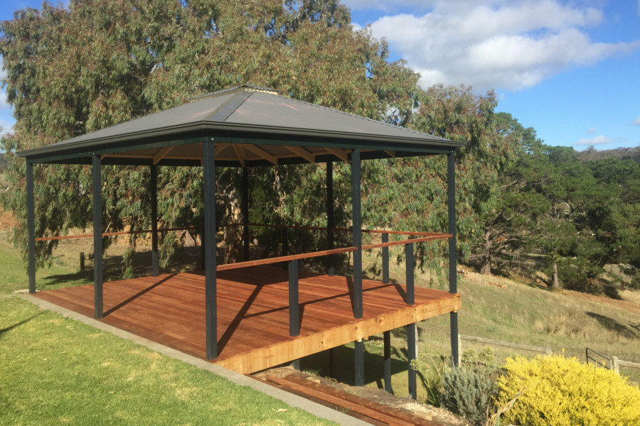 Build A Deck On A Sloping Yard Softwoods Pergola Decking Fencing Carports Roofing