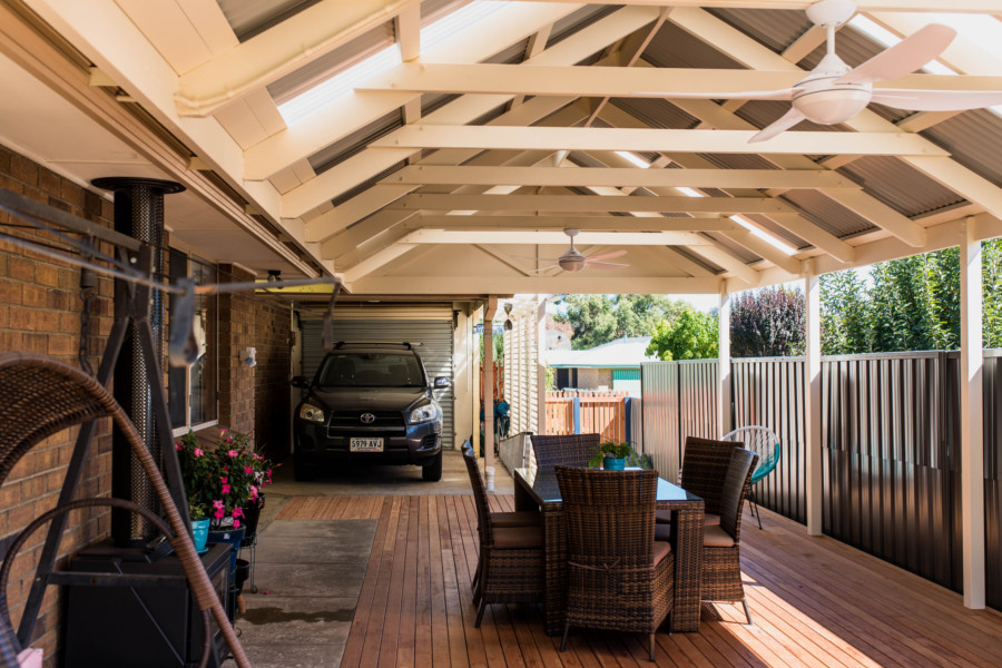 Build A Deck Full Of Useful Features Softwoods Pergola Decking